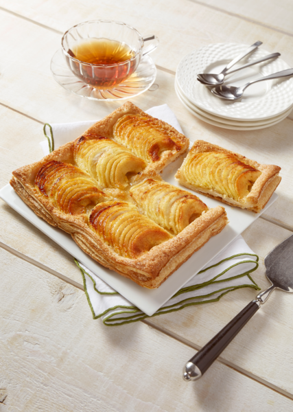 CARRÉ FEUILLETÉ AUX POMMES