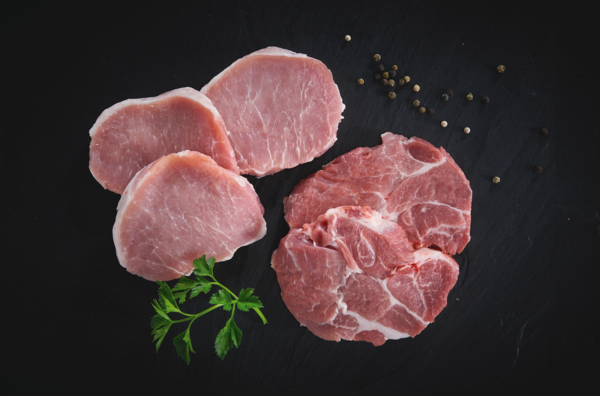 COTE DE PORC SANS OS (CARRÉ SANS OS, ÉCHINE SANS OS) 
