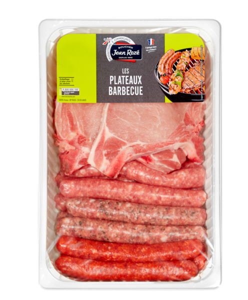 PLATEAU : 4 CÔTES DE PORC,4 CHIPOLATAS ,4 CHIPOLATAS HERBES ET 4 MERGUEZ 
