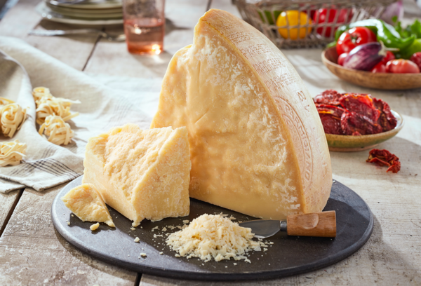 PARMIGIANO REGGIANO AOP 24 MOIS D'AFFINAGE
Intermarché Toutes et tous unis contre la vie chère