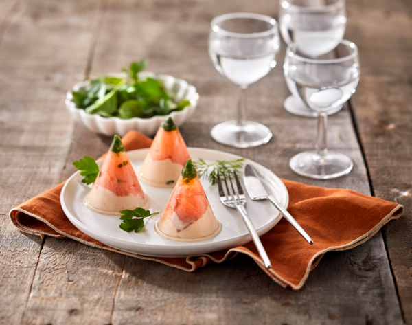 CÔNE DE SAUMON FUMÉ 